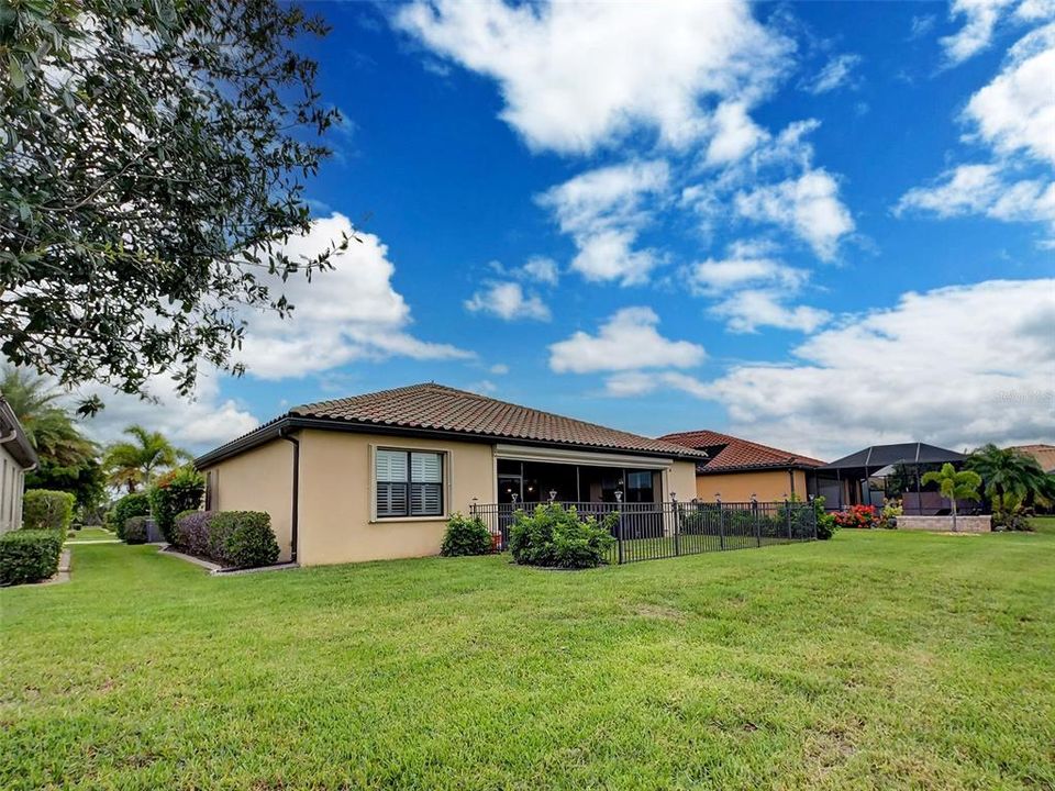 For Sale: $589,900 (4 beds, 2 baths, 2243 Square Feet)