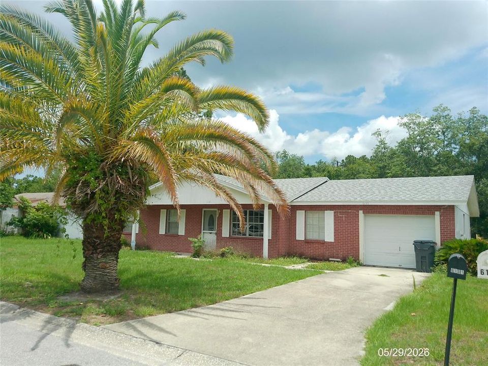 For Rent: $1,700 (3 beds, 2 baths, 1353 Square Feet)