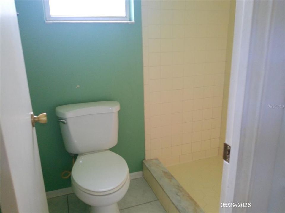 For Rent: $1,700 (3 beds, 2 baths, 1353 Square Feet)