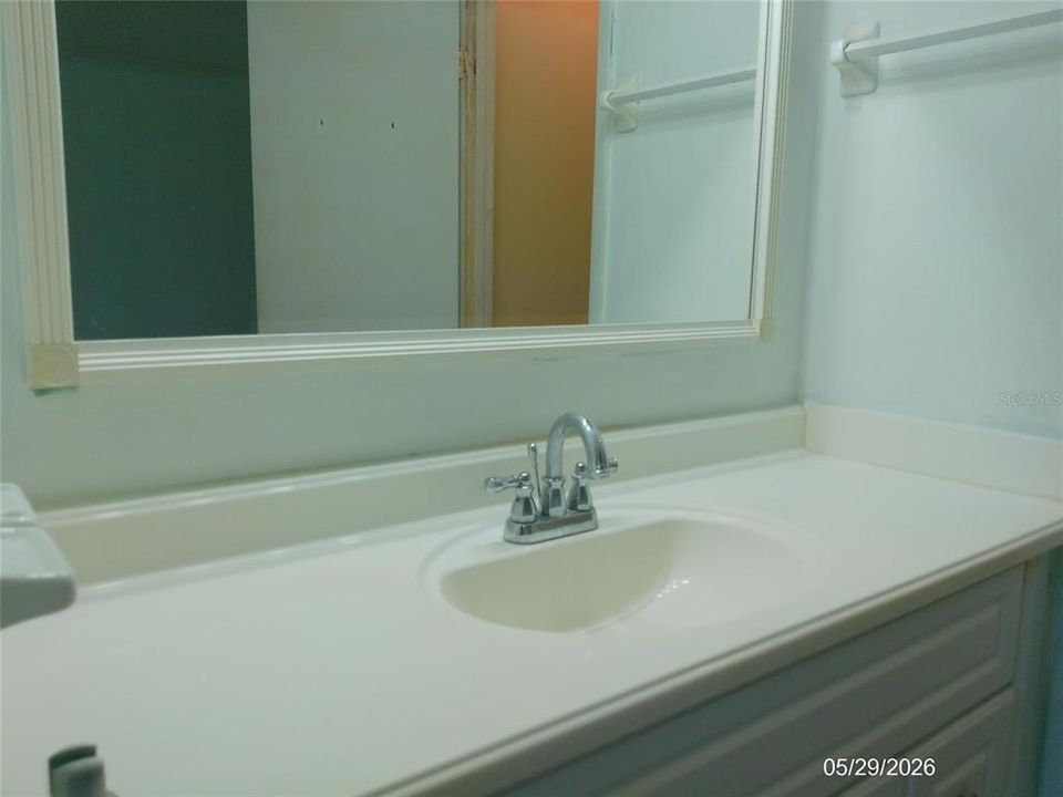 For Rent: $1,700 (3 beds, 2 baths, 1353 Square Feet)