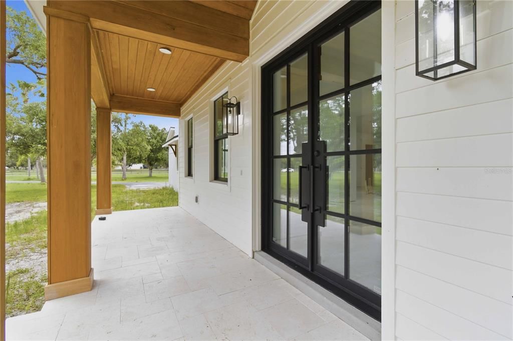 For Sale: $3,635,000 (6 beds, 4 baths, 4555 Square Feet)