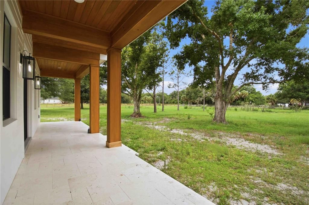For Sale: $3,635,000 (6 beds, 4 baths, 4555 Square Feet)