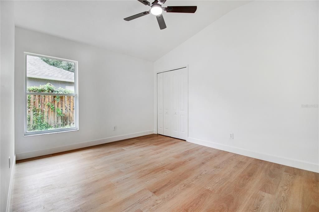 For Sale: $489,900 (4 beds, 2 baths, 2078 Square Feet)
