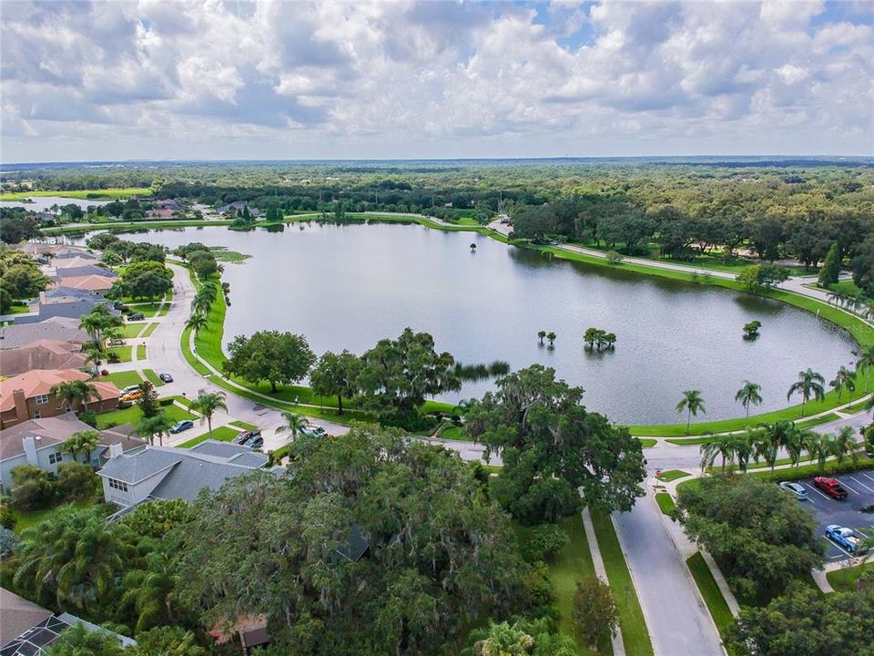 For Sale: $489,900 (4 beds, 2 baths, 2078 Square Feet)