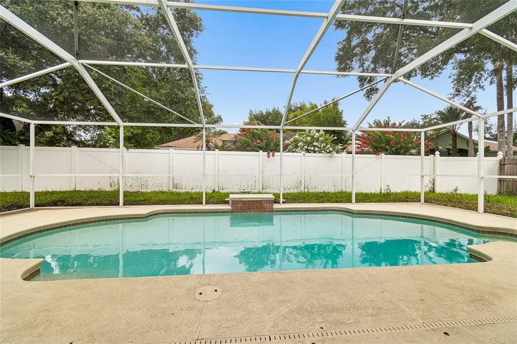 For Sale: $489,900 (4 beds, 2 baths, 2078 Square Feet)