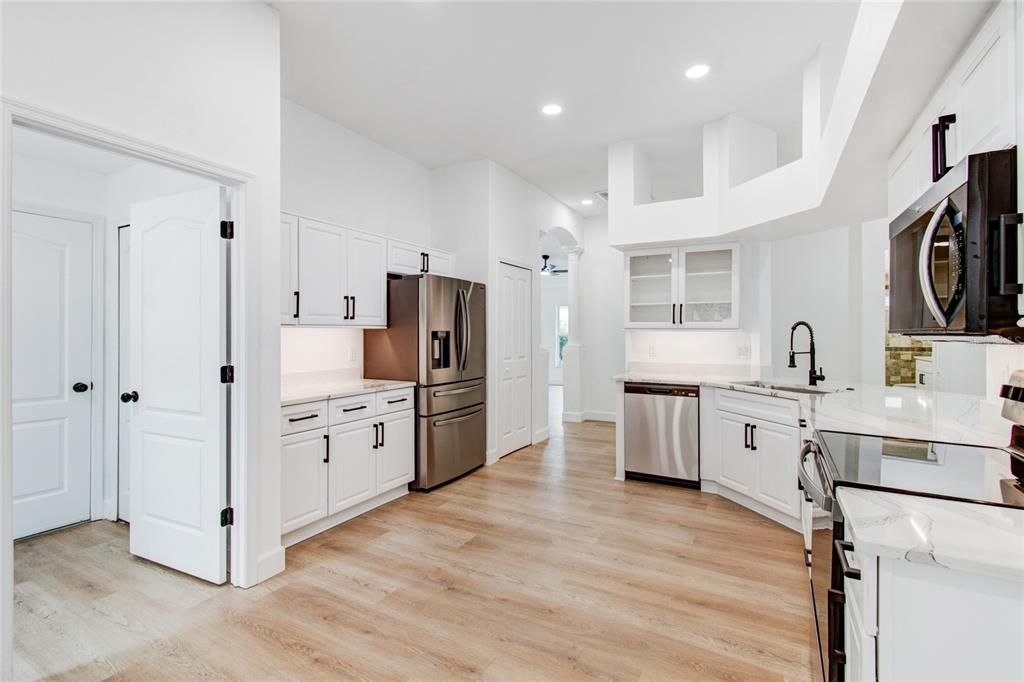 For Sale: $489,900 (4 beds, 2 baths, 2078 Square Feet)