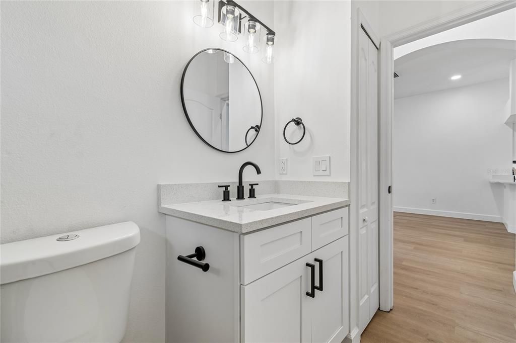 For Sale: $489,900 (4 beds, 2 baths, 2078 Square Feet)