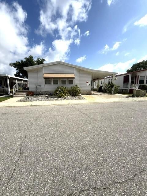 For Sale: $159,000 (2 beds, 2 baths, 1367 Square Feet)
