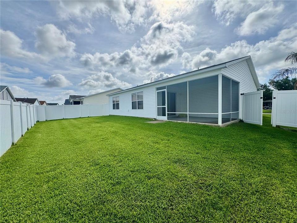 En Venta: $284,900 (2 camas, 2 baños, 1090 Pies cuadrados)