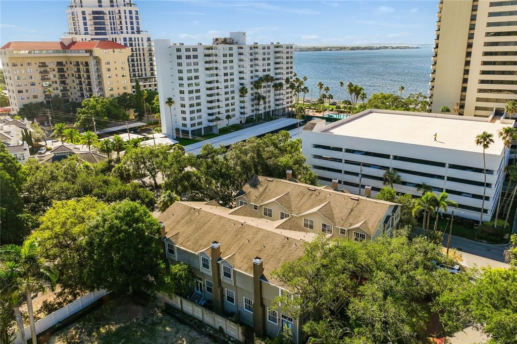 For Sale: $699,900 (3 beds, 2 baths, 2254 Square Feet)