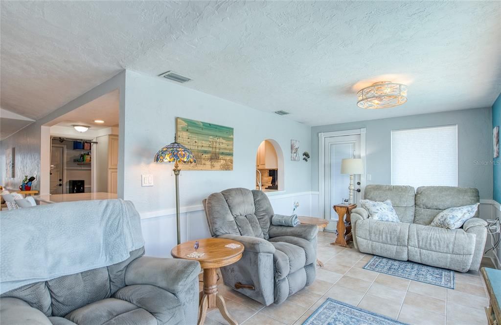 En Venta: $610,000 (2 camas, 2 baños, 1786 Pies cuadrados)