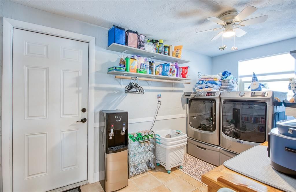 En Venta: $610,000 (2 camas, 2 baños, 1786 Pies cuadrados)