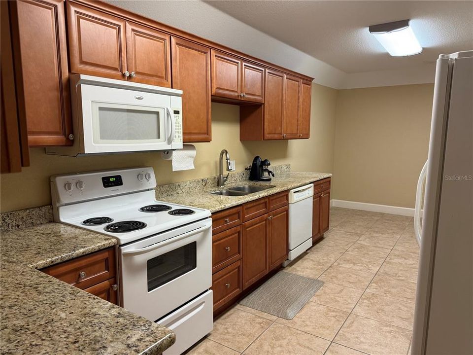 For Sale: $1,350,000 (0 beds, 0 baths, 4549 Square Feet)