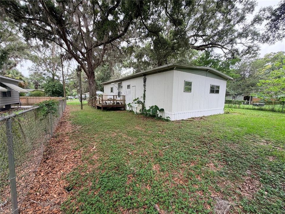 For Sale: $104,999 (2 beds, 2 baths, 1152 Square Feet)