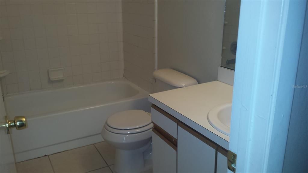 В аренду: $2,100 (3 спален, 2 ванн, 1168 Квадратных фут)