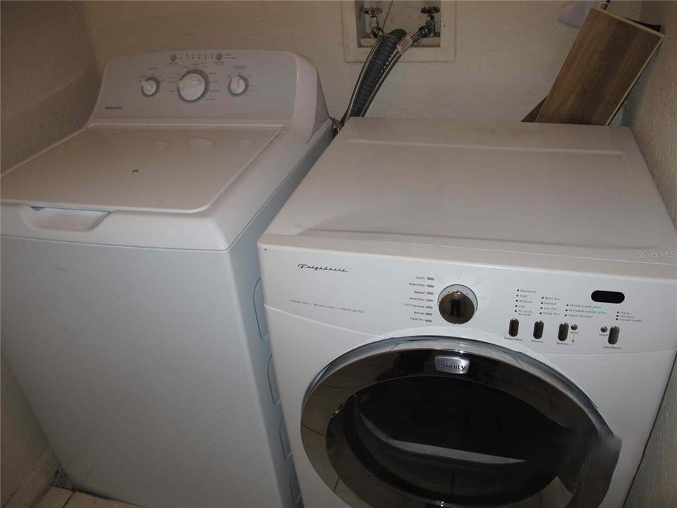 En Renta: $1,575 (2 camas, 2 baños, 1018 Pies cuadrados)