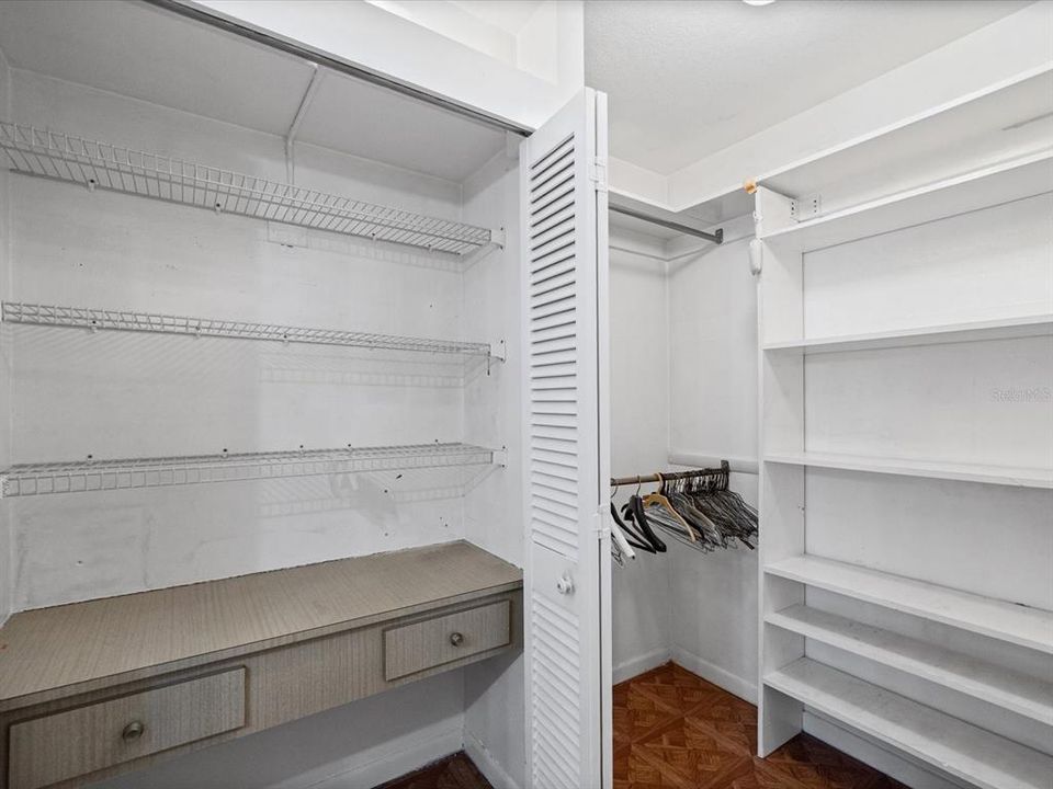 На продажу: $360,000 (3 спален, 2 ванн, 1380 Квадратных фут)