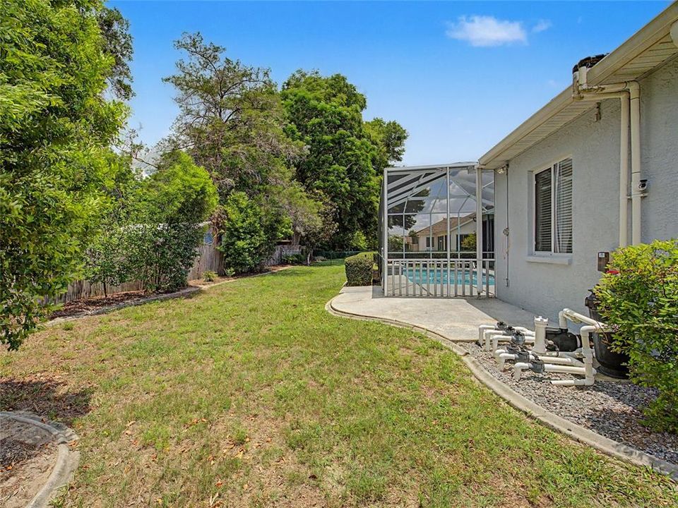 For Sale: $310,000 (3 beds, 2 baths, 1858 Square Feet)