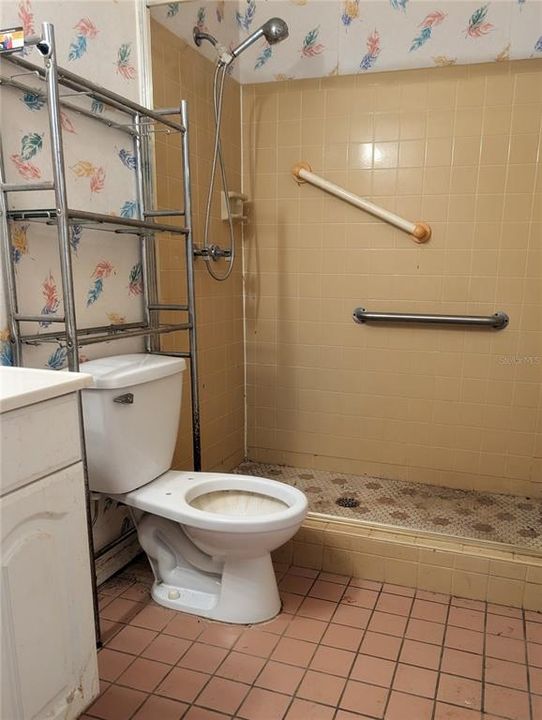 En Venta: $250,000 (2 camas, 2 baños, 1587 Pies cuadrados)