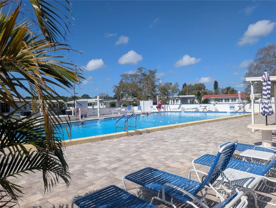 En Venta: $250,000 (2 camas, 2 baños, 1587 Pies cuadrados)