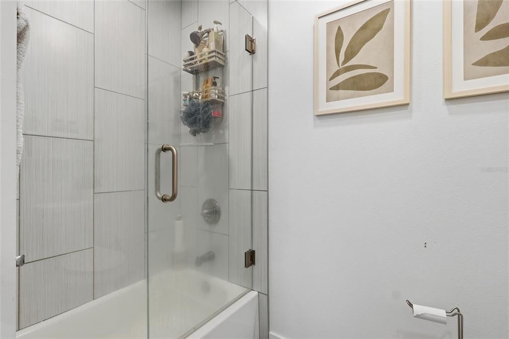 For Rent: $4,000 (4 beds, 4 baths, 1408 Square Feet)