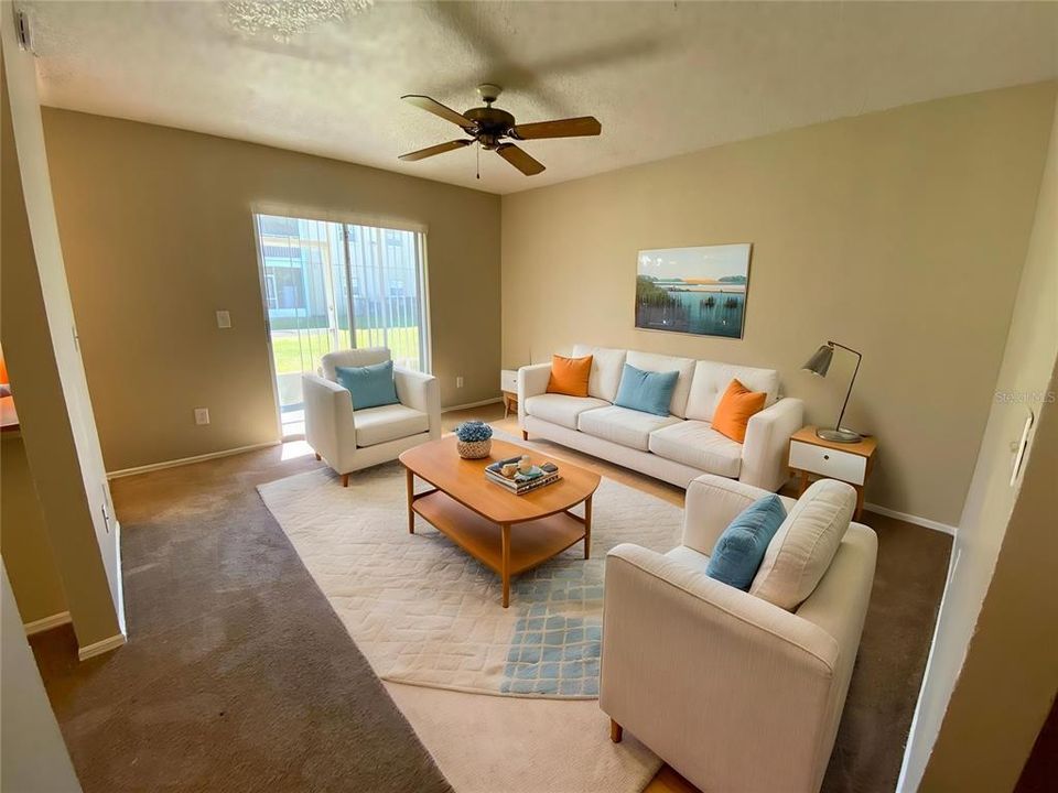 For Rent: $1,275 (2 beds, 2 baths, 1006 Square Feet)