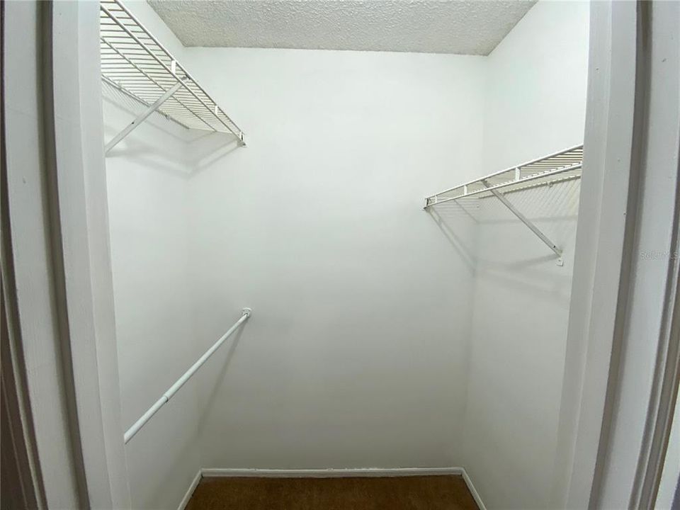 For Rent: $1,275 (2 beds, 2 baths, 1006 Square Feet)