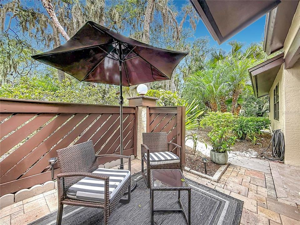 En Venta: $259,900 (2 camas, 2 baños, 1298 Pies cuadrados)