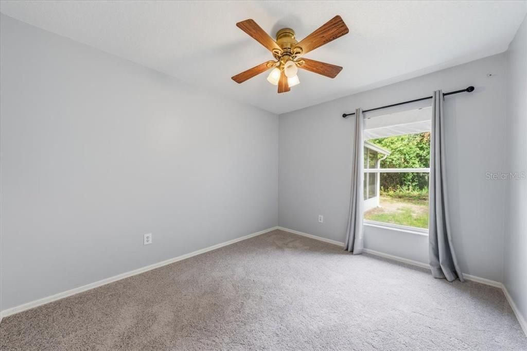 Activo con contrato: $339,900 (4 camas, 2 baños, 1343 Pies cuadrados)