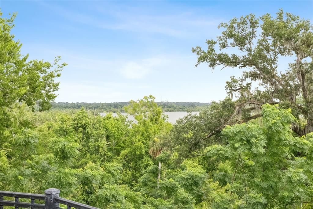 En Venta: $975,000 (4 camas, 3 baños, 3061 Pies cuadrados)