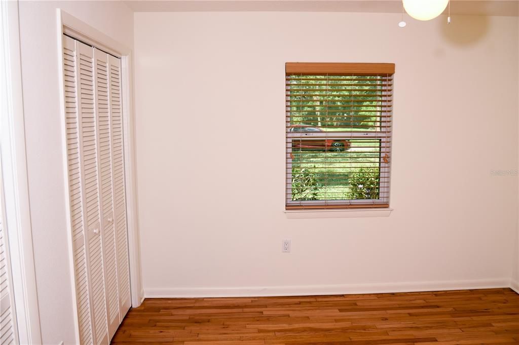 For Sale: $395,000 (2 beds, 2 baths, 1689 Square Feet)