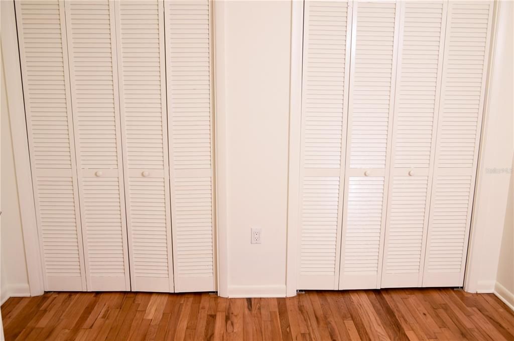 For Sale: $395,000 (2 beds, 2 baths, 1689 Square Feet)