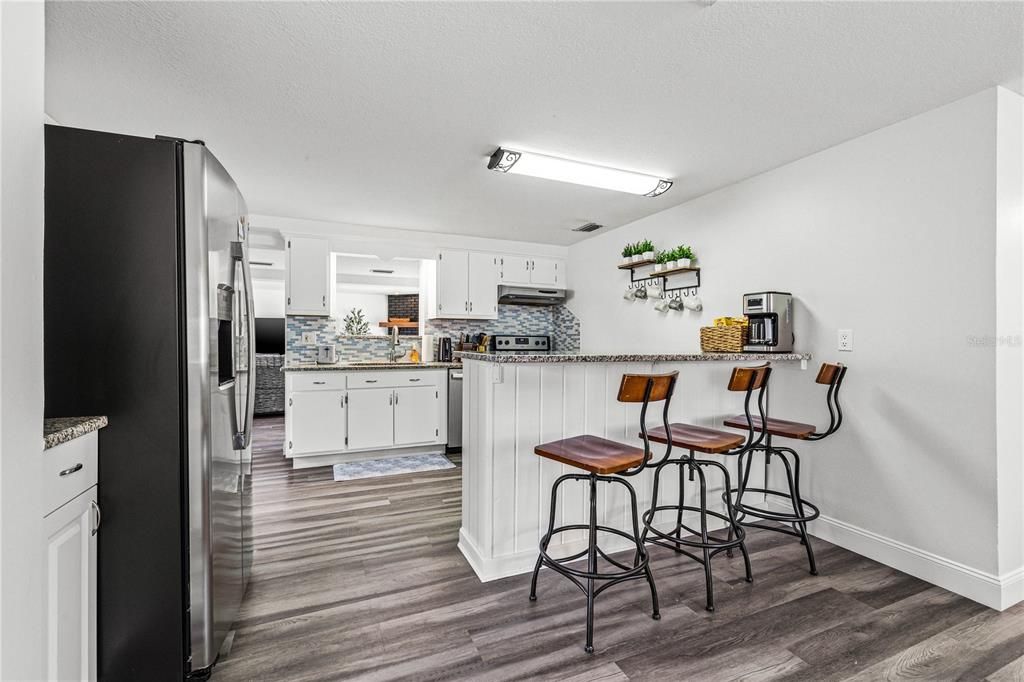 For Sale: $400,000 (4 beds, 2 baths, 1570 Square Feet)