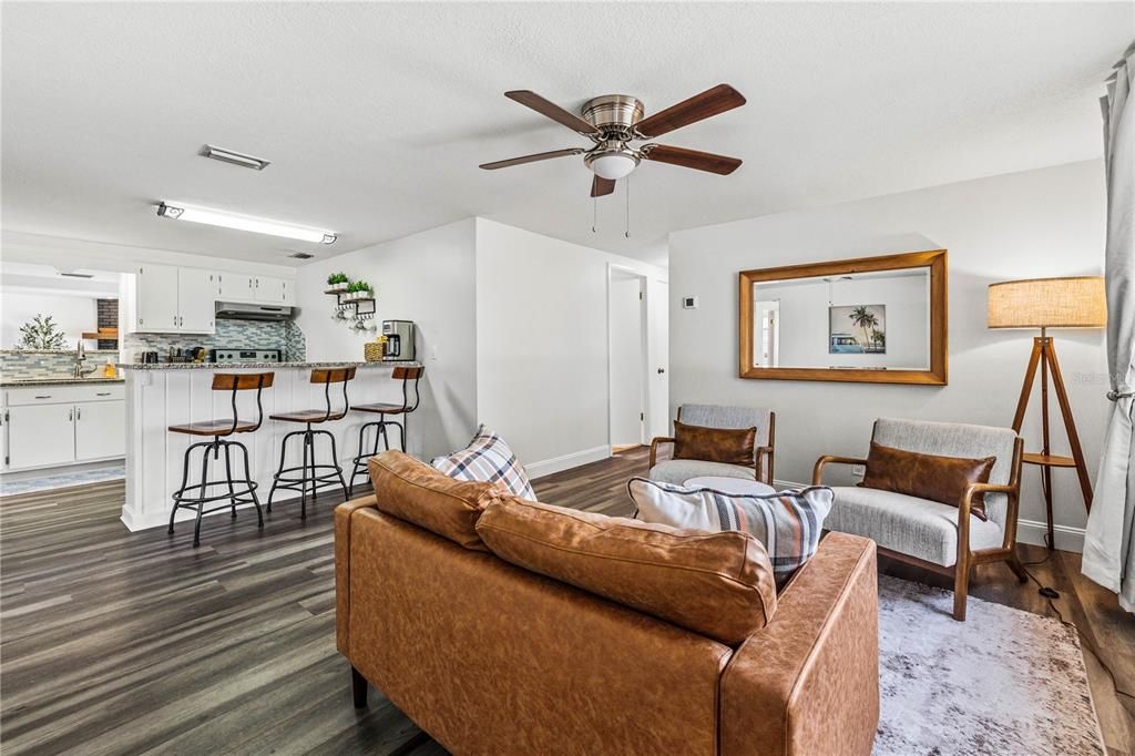 For Sale: $400,000 (4 beds, 2 baths, 1570 Square Feet)
