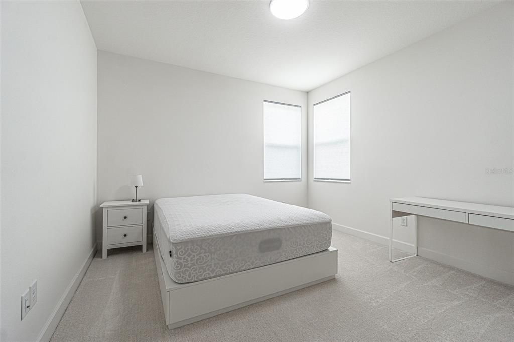 В аренду: $5,000 (5 спален, 5 ванн, 4139 Квадратных фут)