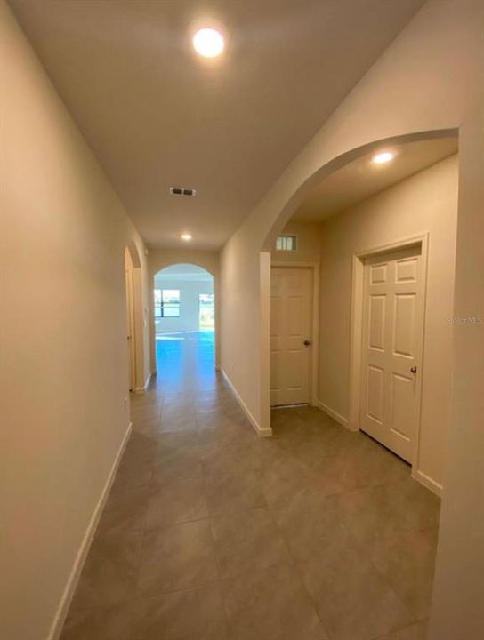 For Rent: $2,200 (3 beds, 2 baths, 1768 Square Feet)