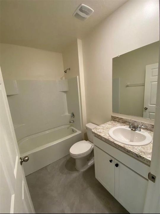 For Rent: $2,200 (3 beds, 2 baths, 1768 Square Feet)
