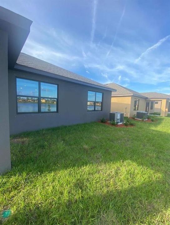 For Rent: $2,200 (3 beds, 2 baths, 1768 Square Feet)
