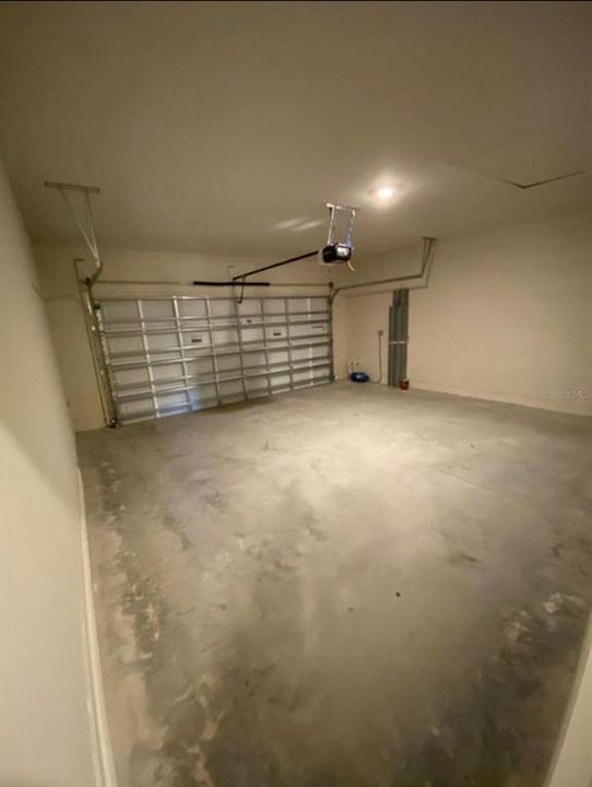 For Rent: $2,200 (3 beds, 2 baths, 1768 Square Feet)
