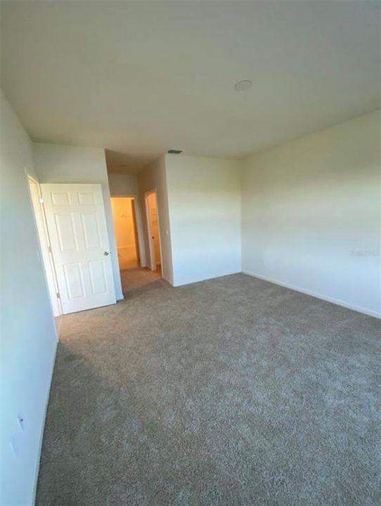 For Rent: $2,200 (3 beds, 2 baths, 1768 Square Feet)