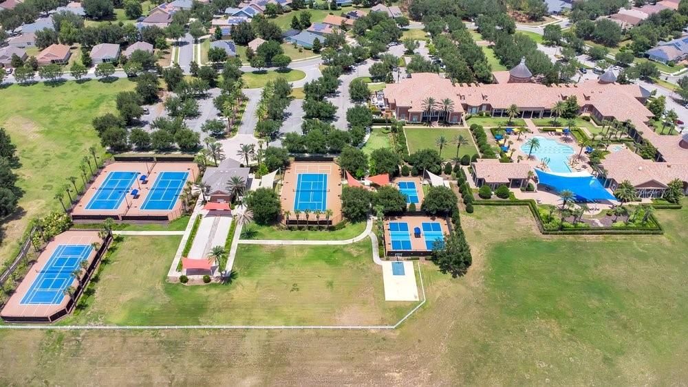En Venta: $450,000 (3 camas, 2 baños, 1950 Pies cuadrados)