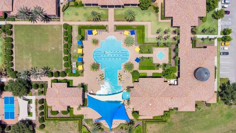 En Venta: $450,000 (3 camas, 2 baños, 1950 Pies cuadrados)
