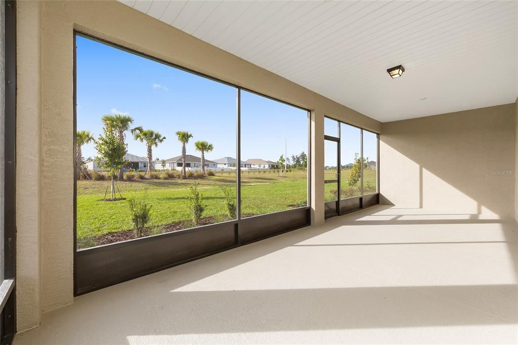 Active With Contract: $443,865 (2 beds, 2 baths, 1718 Square Feet)