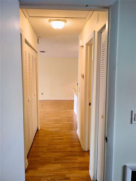 For Rent: $1,475 (2 beds, 2 baths, 875 Square Feet)