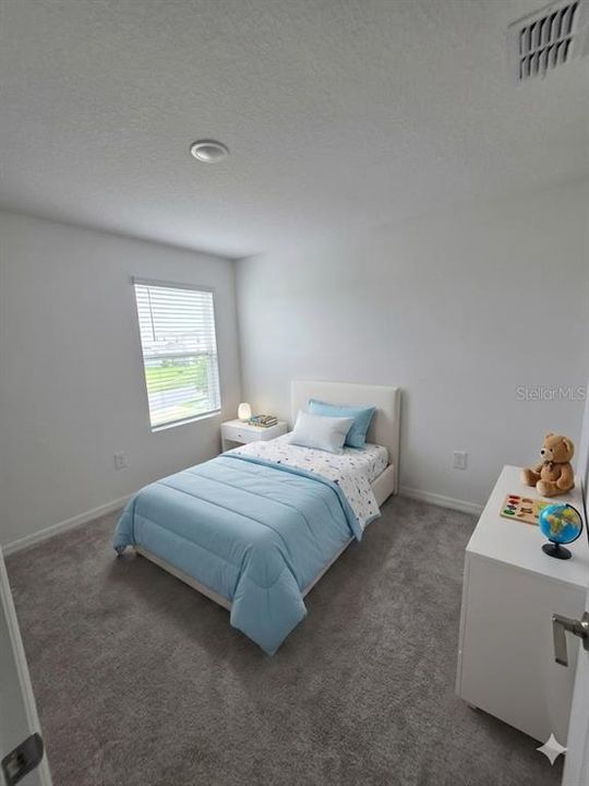 En Renta: $2,485 (4 camas, 2 baños, 2143 Pies cuadrados)