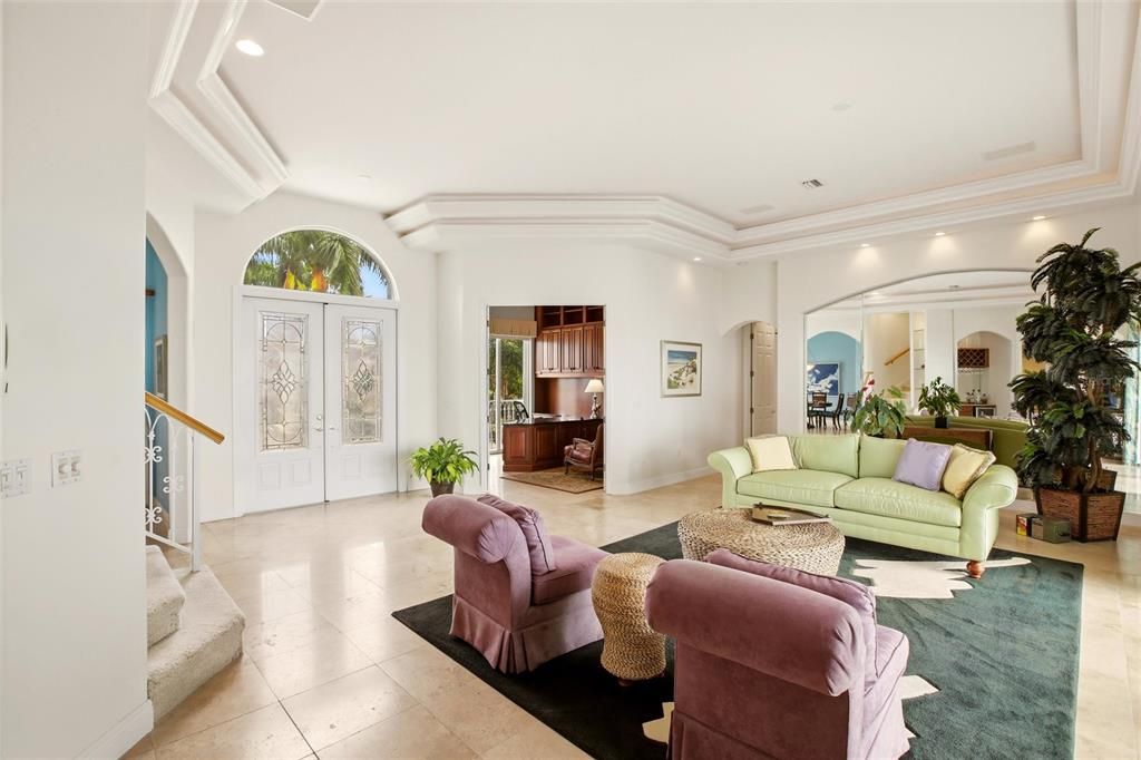 En Venta: $5,500,000 (6 camas, 5 baños, 6215 Pies cuadrados)