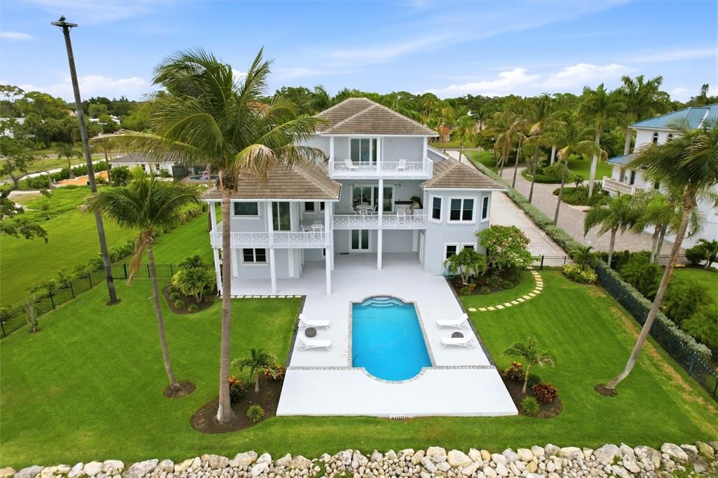 En Venta: $5,500,000 (6 camas, 5 baños, 6215 Pies cuadrados)