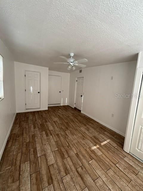 For Rent: $1,600 (3 beds, 2 baths, 1180 Square Feet)
