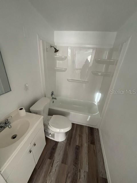 For Rent: $1,600 (3 beds, 2 baths, 1180 Square Feet)
