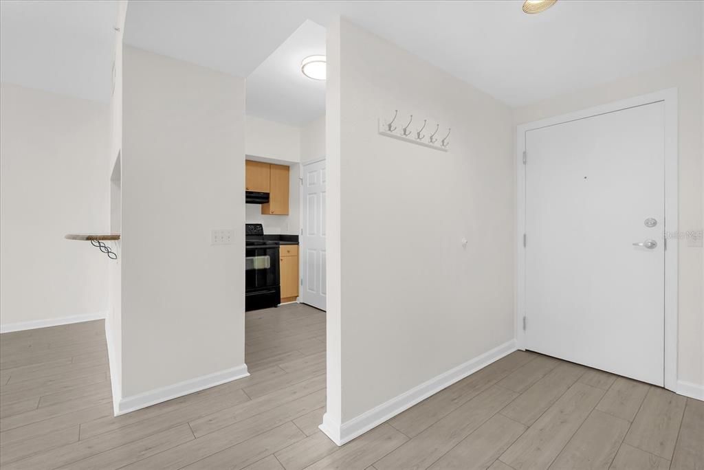 For Rent: $1,995 (2 beds, 2 baths, 1148 Square Feet)